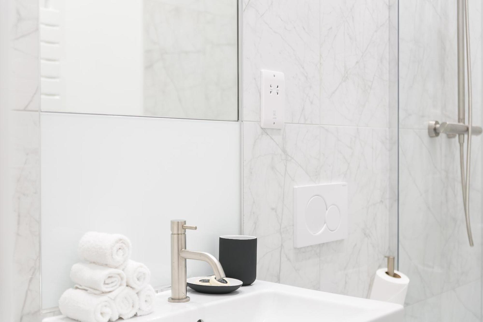 Urban Chic - Drury Appartement Londen Buitenkant foto